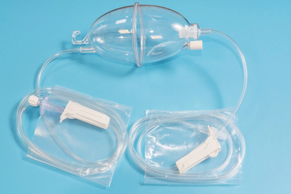 如何測試輸液器泄漏和流量等物理性能？